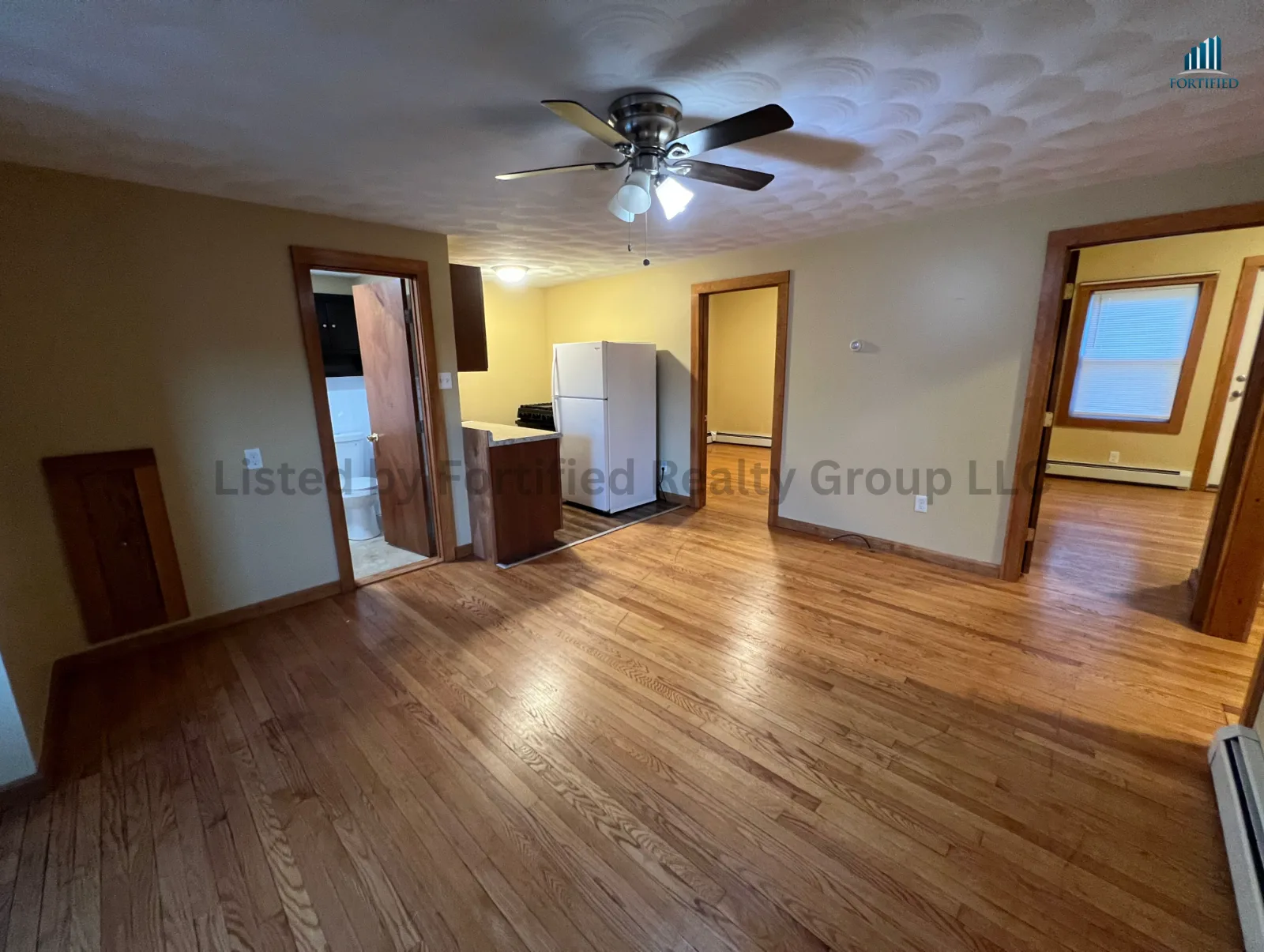 106 Tuttle St, Apt 1, Fall River, MA 02724 — hero photo