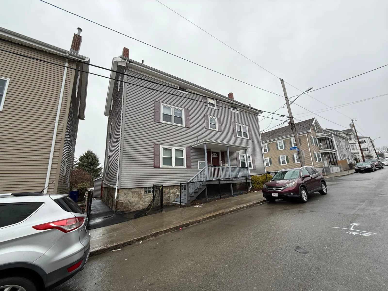 Exterior — 132 Hall St #2E, Fall River MA