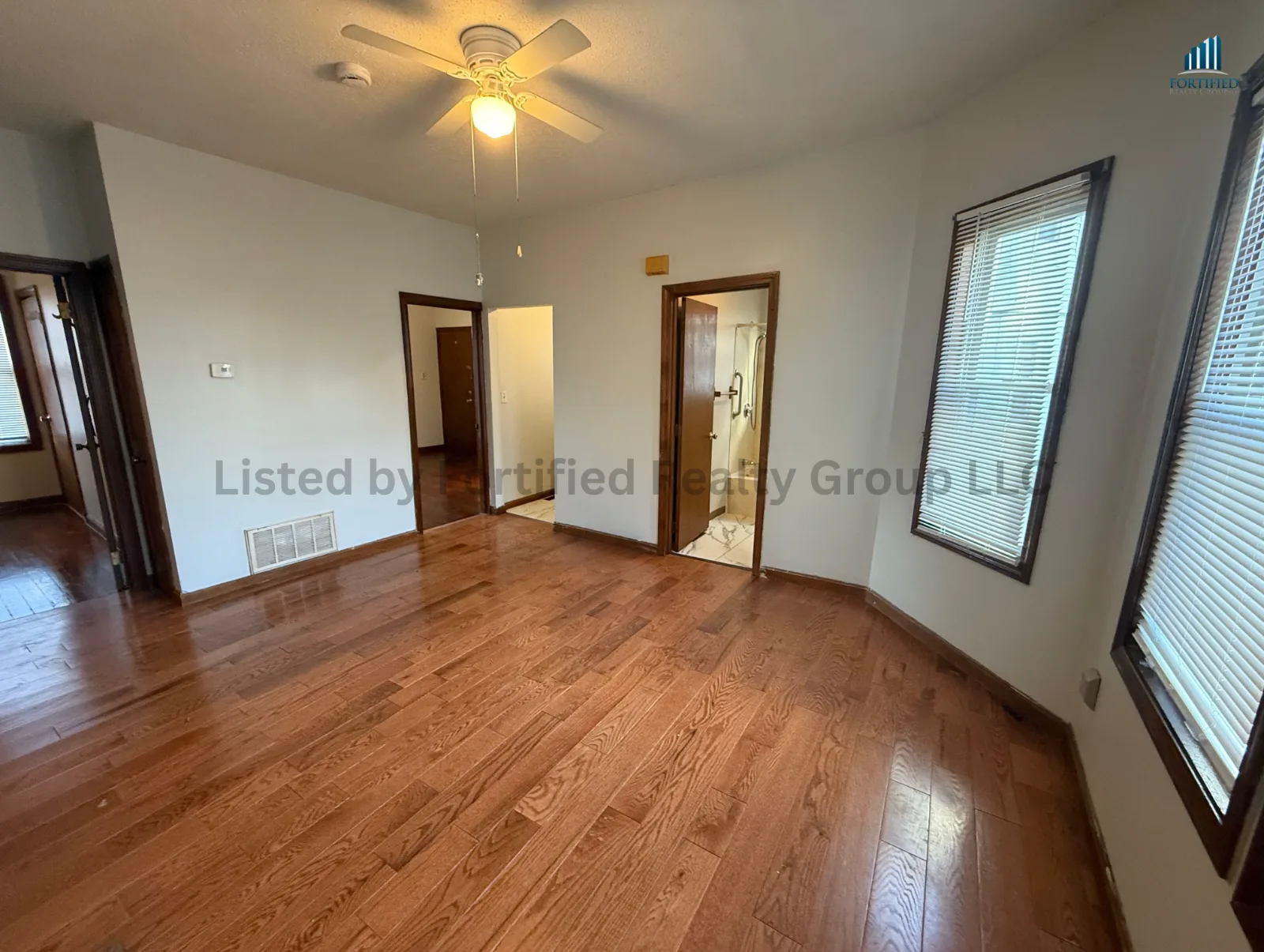 137 Barnes St, Apt 1, Fall River, MA 02723 — hero photo