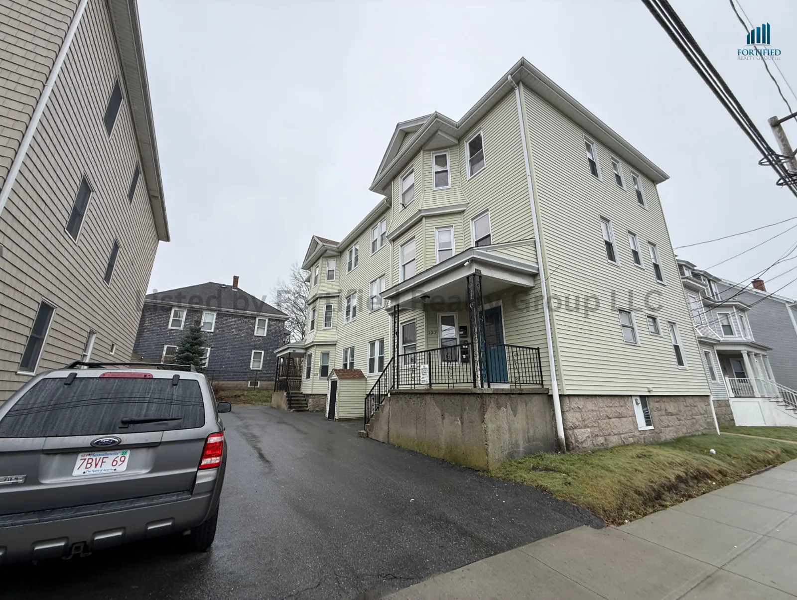 Street view — 139 Oliver St #Apt 1, Fall River MA