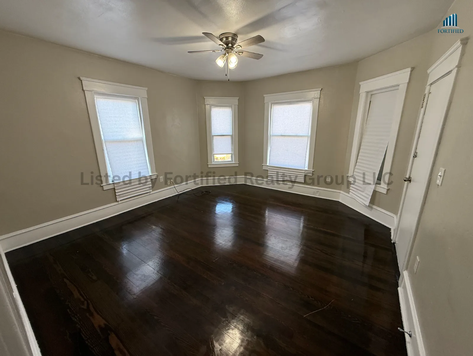 Living room — 170 King St #2, Fall River MA
