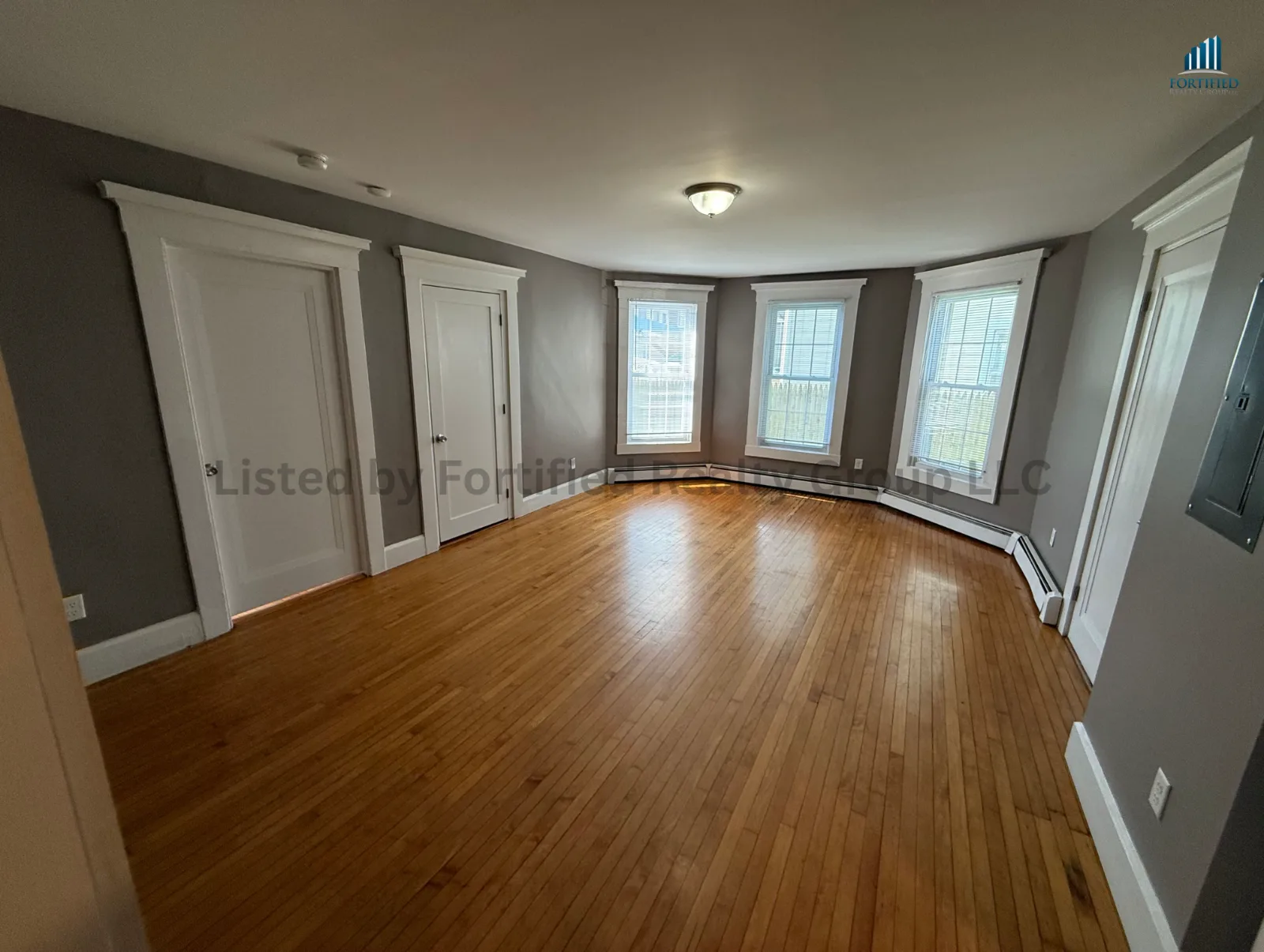 219 Purchase St, Apt Unit 1R, Fall River, MA 02720 — hero photo