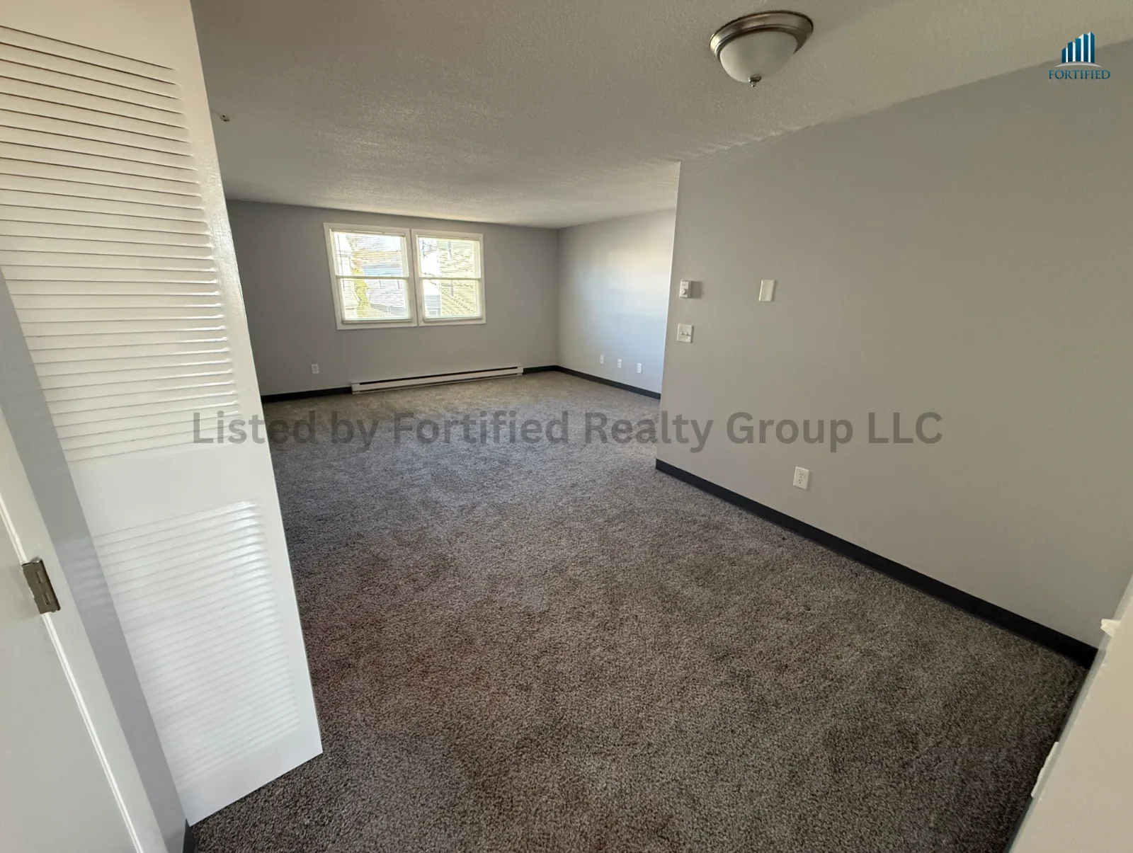 Living room — 280 Dover St #Apt 5, Fall River MA
