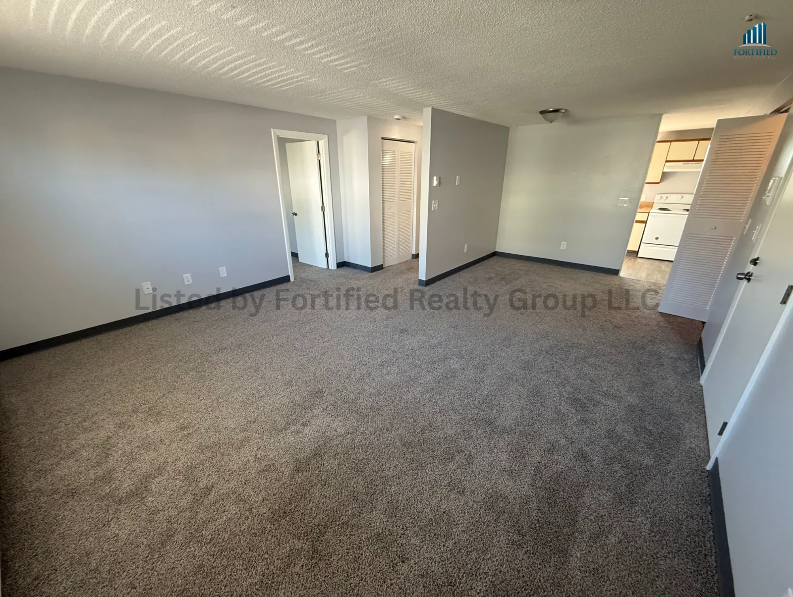 280 Dover St, Apt Apt 5, Fall River, MA 02721 — hero photo