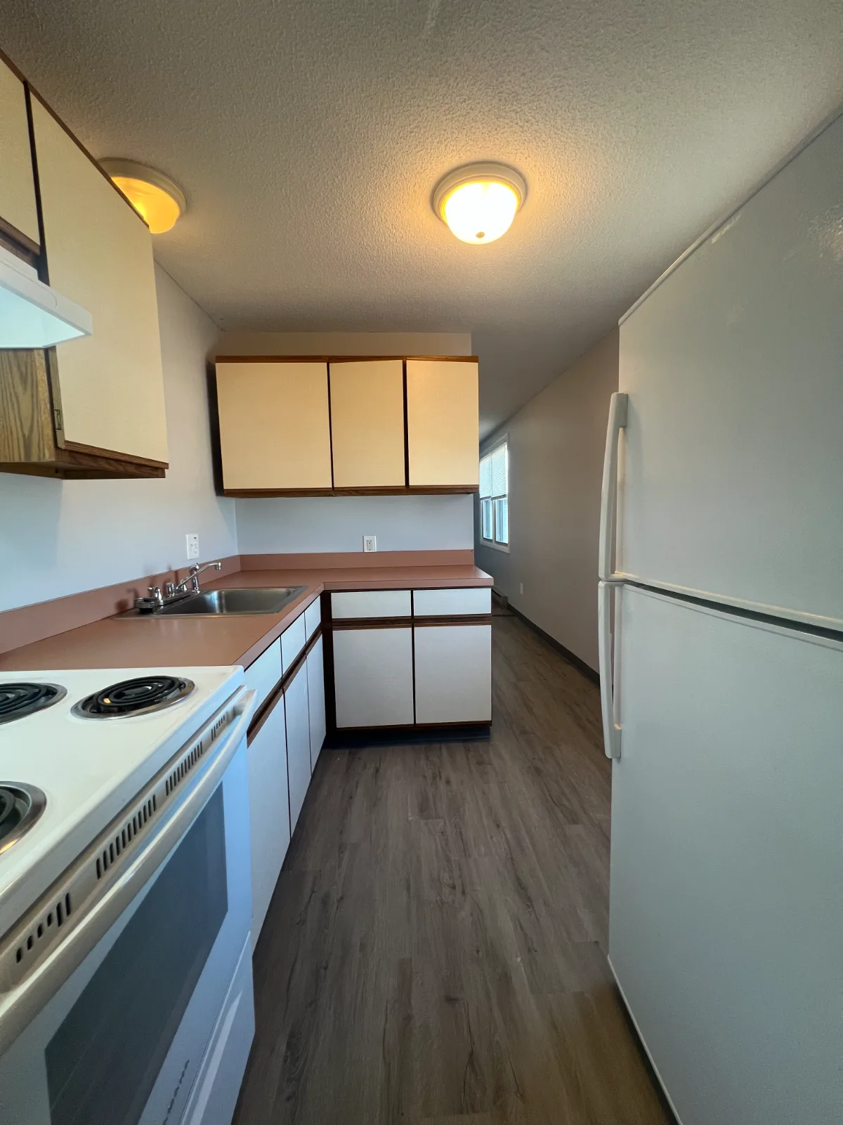 Kitchen — 360 Buffinton St #8, Fall River MA