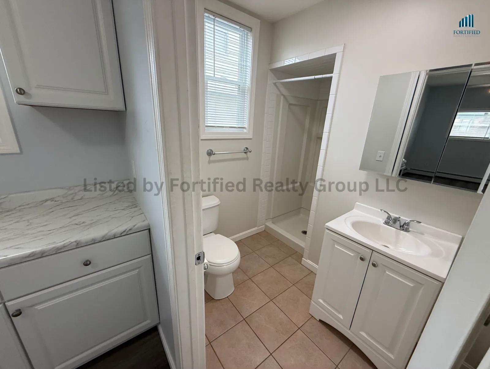 Bathroom — 550 Maple St #1R, Fall River MA