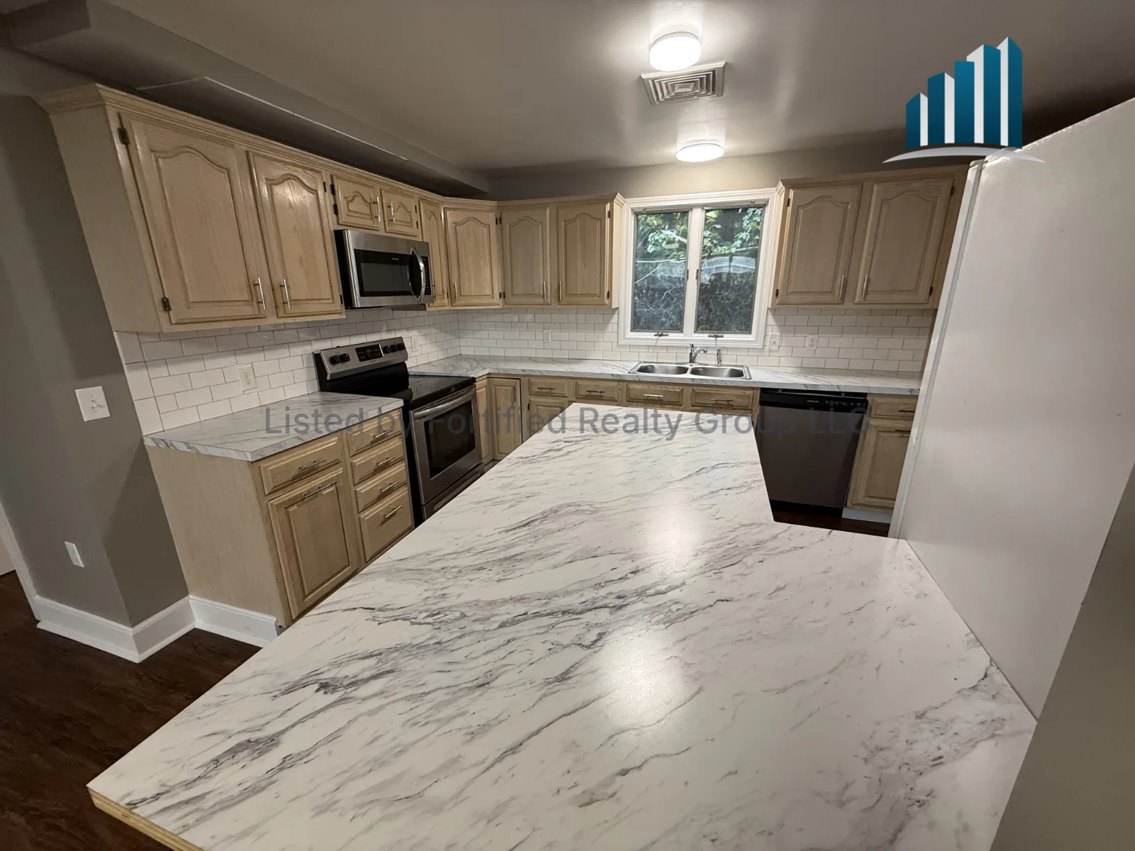 Kitchen — 200 County St #1, Fall River MA