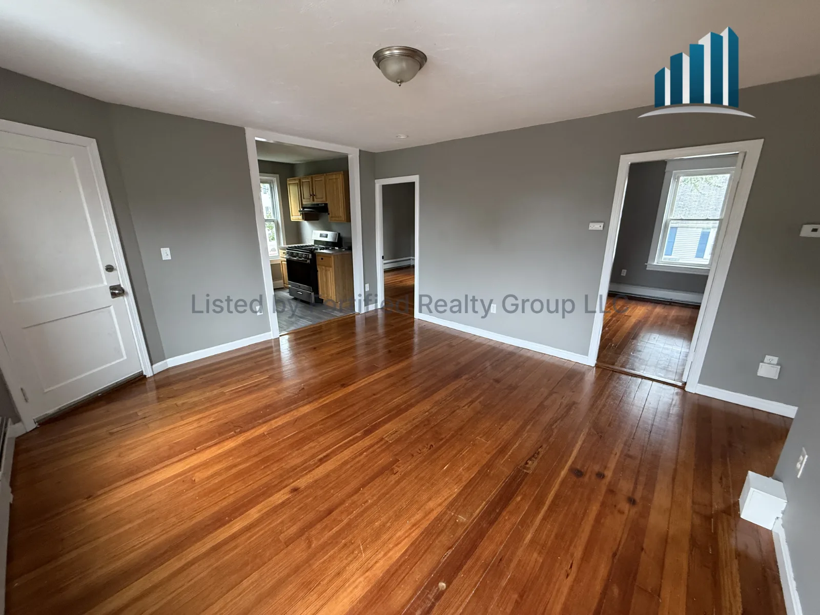 Dining — 76 Angell St #2, Fall River MA