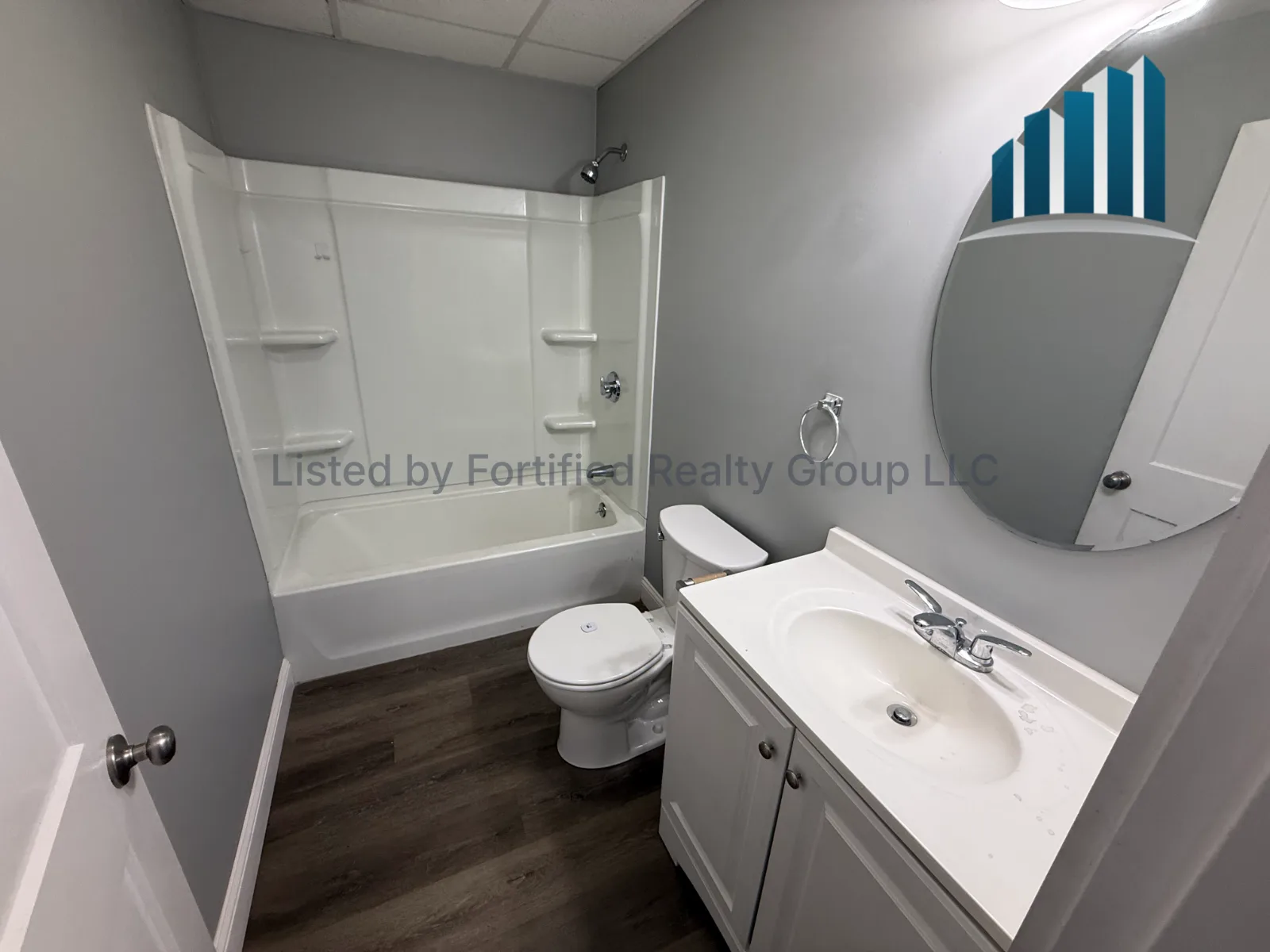 Bathroom — 219 Purchase St #1F, Fall River MA