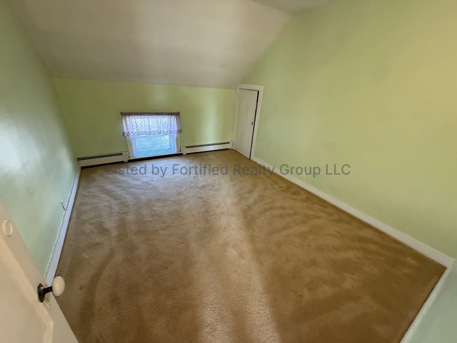 Bedroom 2 — 575 Mount Hope Ave #3, Fall River MA